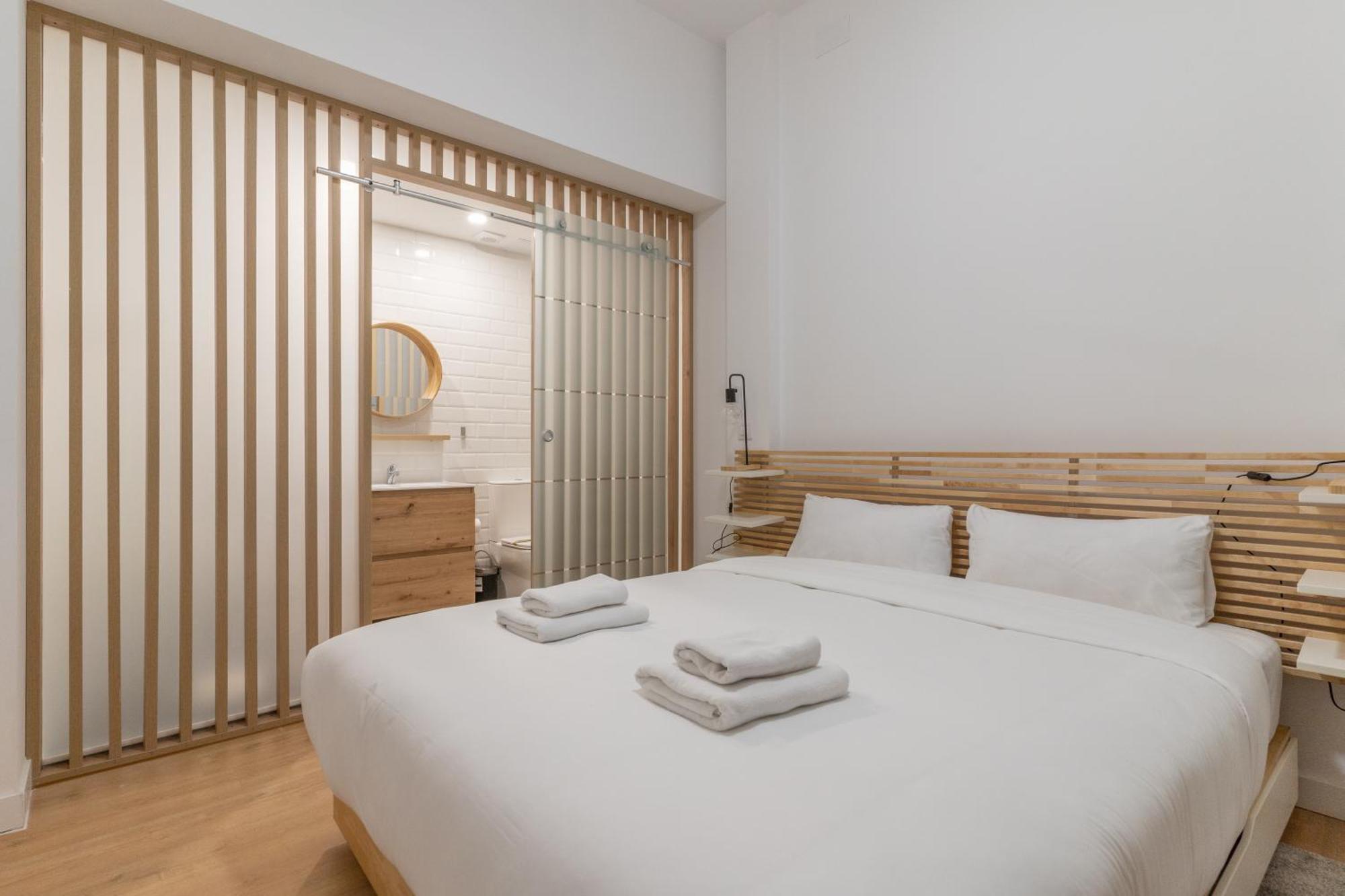 Modern Duplex-2Bedrooms 3Baths-Palacio Madrid Exterior foto